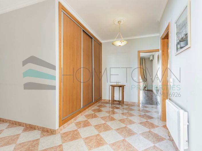 Image No.19-4 Bed Apartment for sale