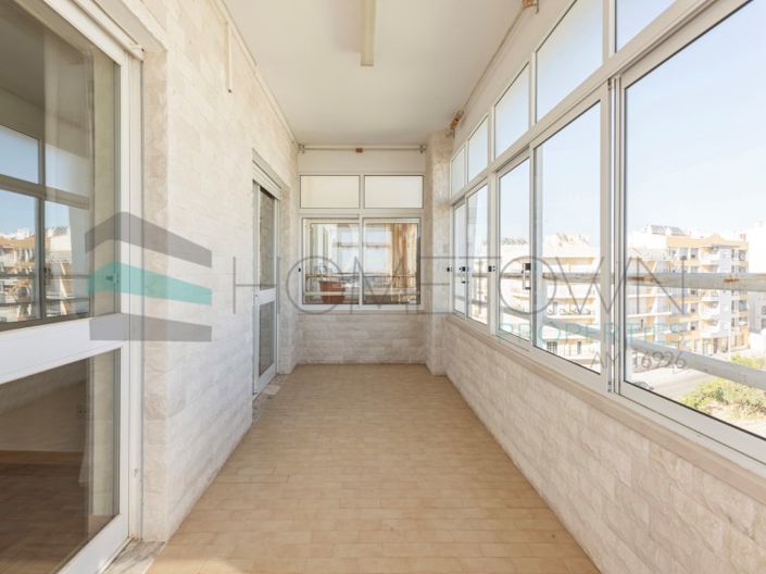 Image No.22-4 Bed Apartment for sale