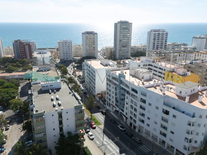 Image No.40-4 Bed Apartment for sale