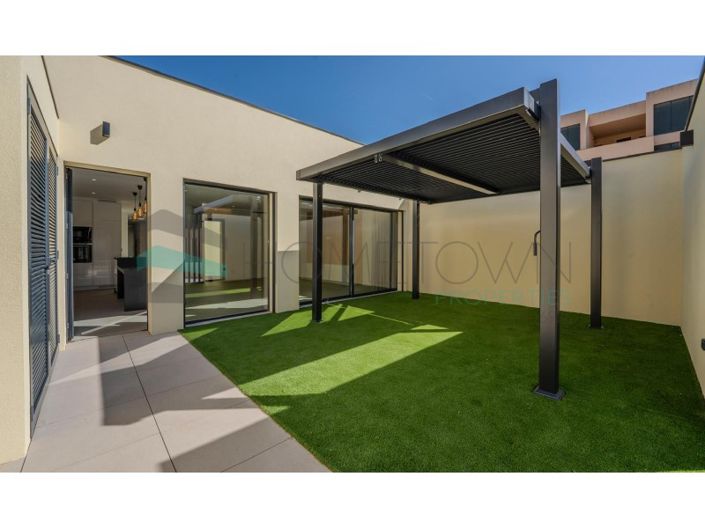 Image No.23-3 Bed House for sale