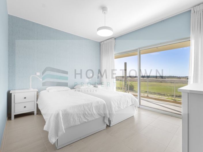 Image No.20-2 Bed Apartment for sale