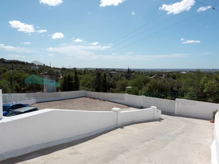 Image No.20-2 Bed House for sale