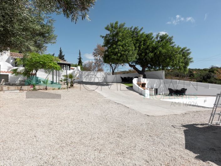 Image No.23-2 Bed House for sale