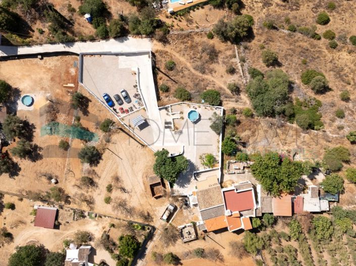 Image No.25-2 Bed House for sale