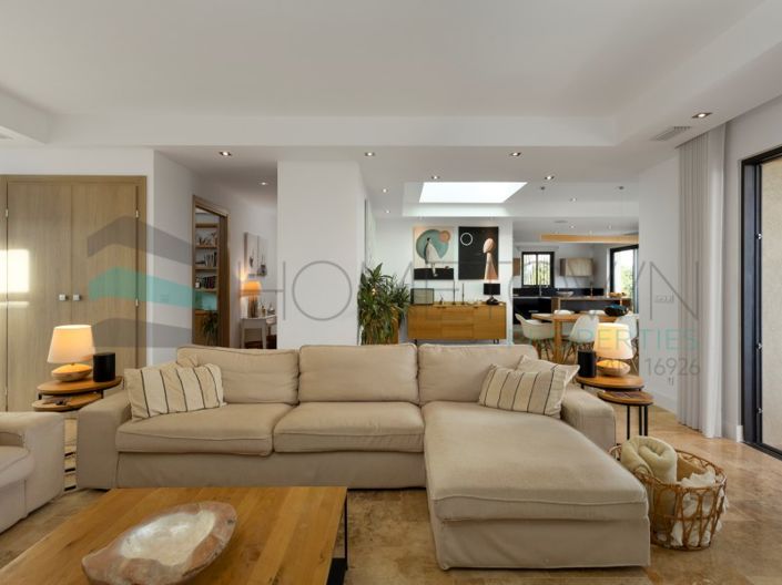 Image No.11-4 Bed House for sale