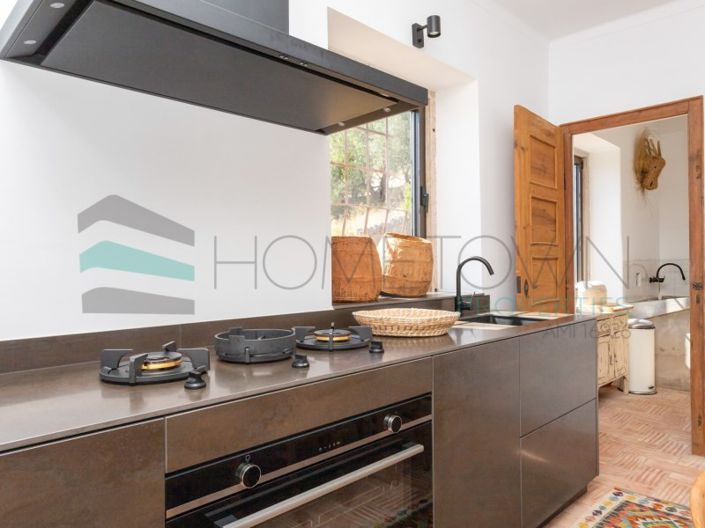 Image No.4-4 Bed House for sale