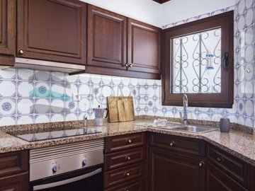 id726eba01-0000-0500-0000-0000182aee76