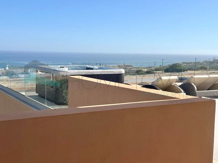 Image No.20-5 Bed House for sale