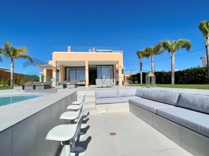 Image No.5-5 Bed House for sale