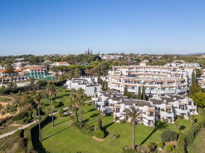 Image No.35-3 Bed Apartment for sale