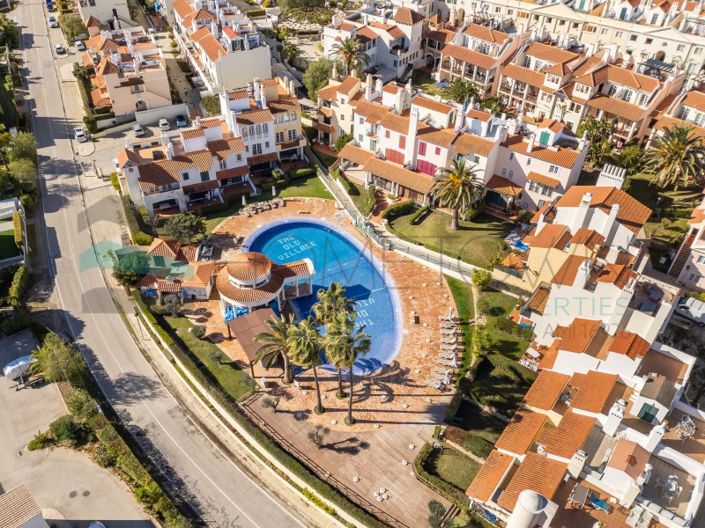 Image No.29-2 Bed Apartment for sale