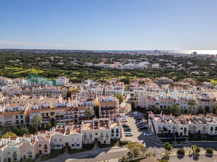 Image No.35-2 Bed Apartment for sale