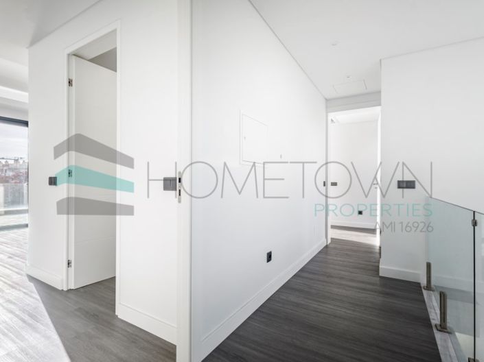 Image No.17-3 Bed House for sale