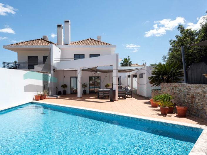 Image No.5-Maison de 4 chambres à vendre à Loule