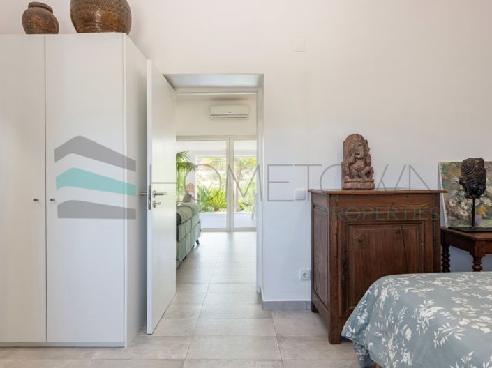 Image No.16-2 Bed House for sale