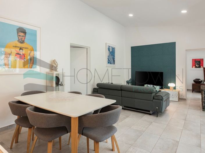 Image No.2-2 Bed House for sale