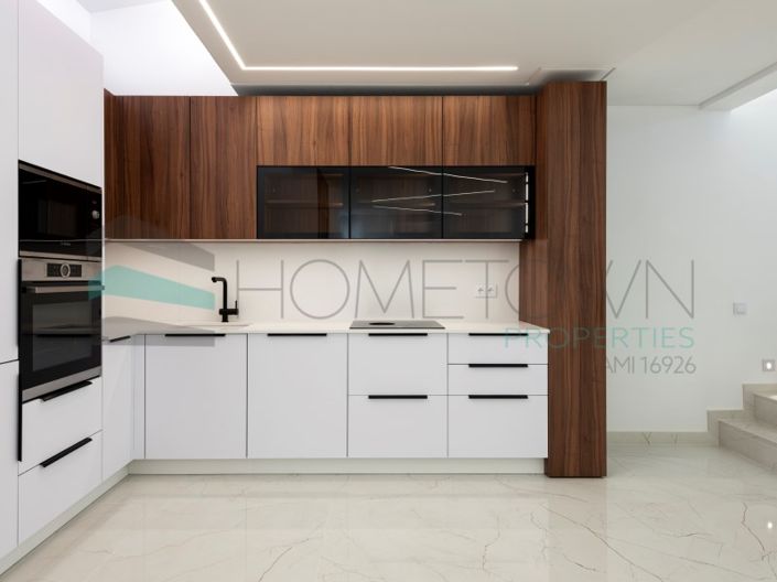 Image No.2-3 Bed House for sale