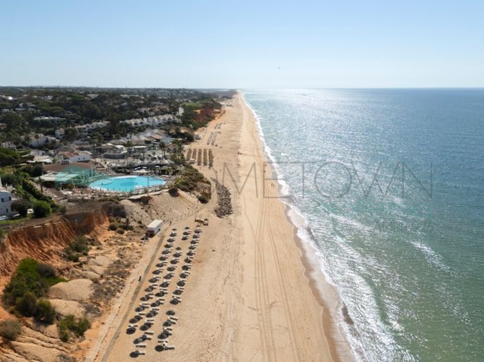 Image No.26-3 Bed House for sale