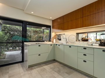 id585db101-0000-0500-0000-0000177a9e56