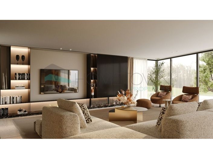 Image No.2-6 Bed House for sale