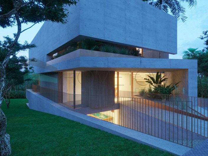 Image No.21-6 Bed House for sale