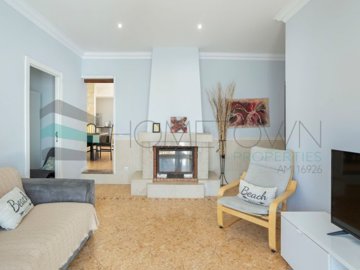 id8308bd01-0000-0500-0000-0000183776a9