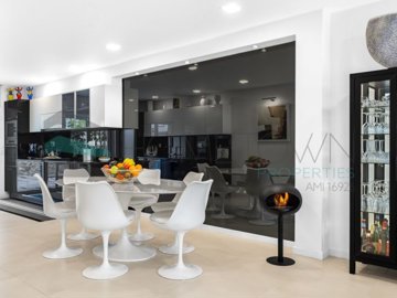 id8305be01-0000-0500-0000-000018516186