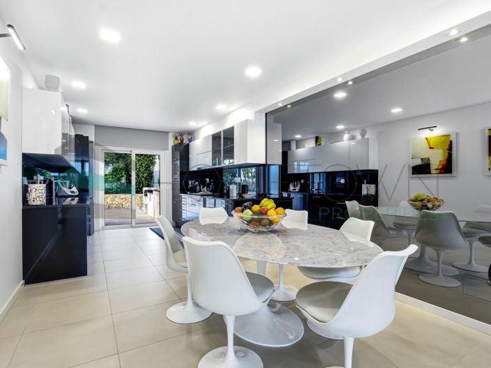 Image No.4-3 Bed House for sale