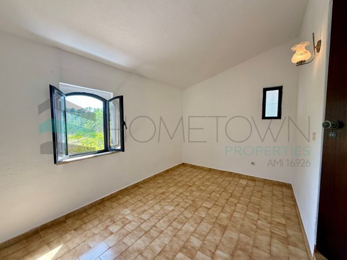 Image No.15-3 Bed House for sale