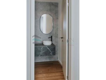 id73589f01-0000-0500-0000-000015e34738