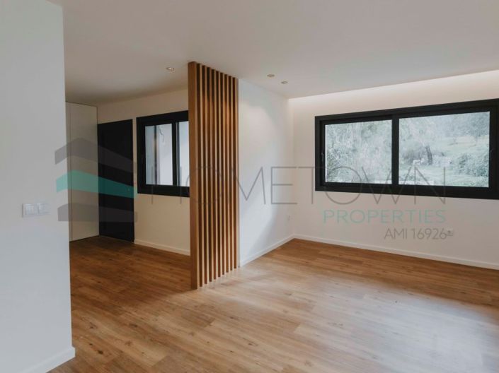 Image No.18-3 Bed House for sale