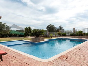 id171da301-0000-0500-0000-0000164fde31