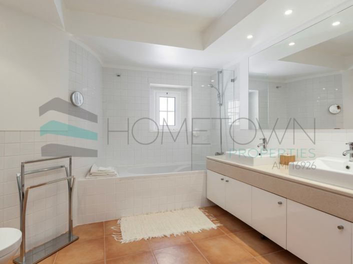 Image No.33-Maison de 7 chambres à vendre à Faro City