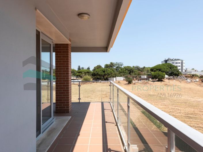 Image No.10-3 Bed Apartment for sale