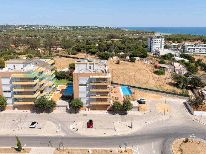 Image No.36-3 Bed Apartment for sale