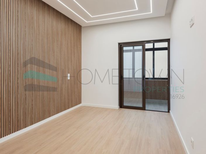 Image No.21-3 Bed Apartment for sale