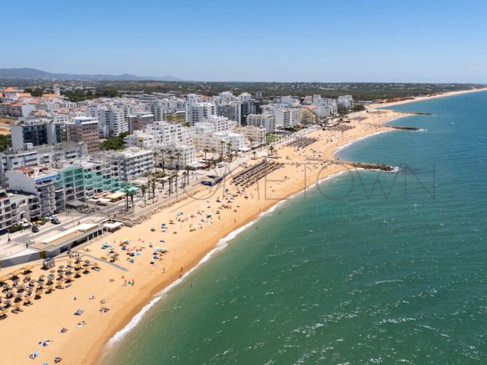 Image No.29-3 Bed Apartment for sale