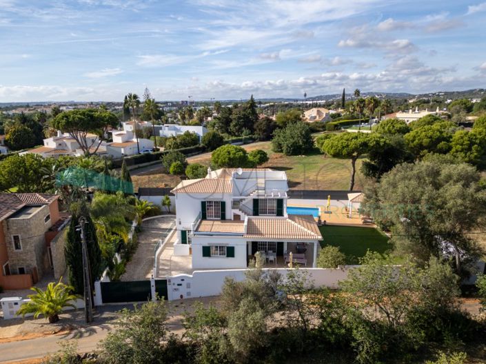 Image No.34-3 Bed House for sale