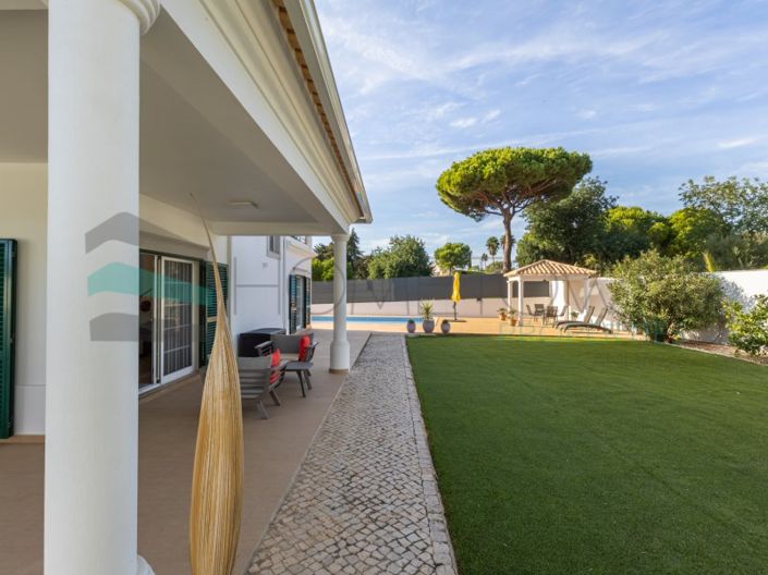 Image No.41-3 Bed House for sale