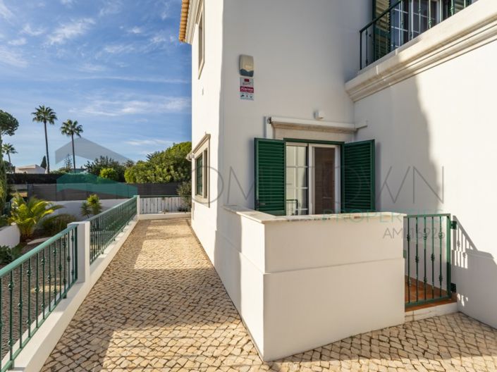 Image No.45-3 Bed House for sale