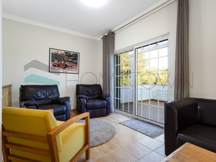 Image No.6-3 Bed House for sale