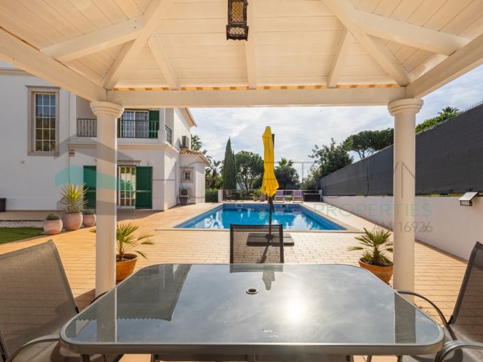 Image No.8-3 Bed House for sale