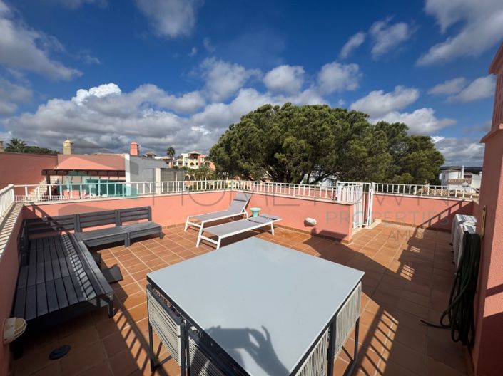 Image No.2-1 Bed Penthouse for sale