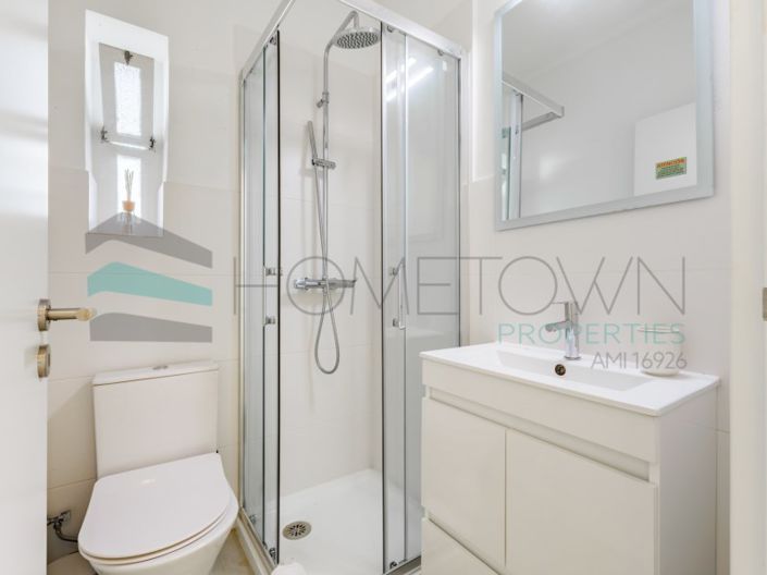 Image No.18-3 Bed House for sale