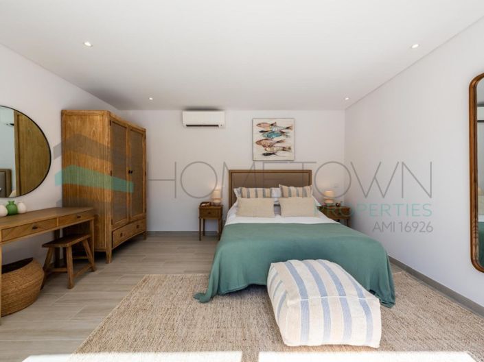 Image No.7-3 Bed House for sale