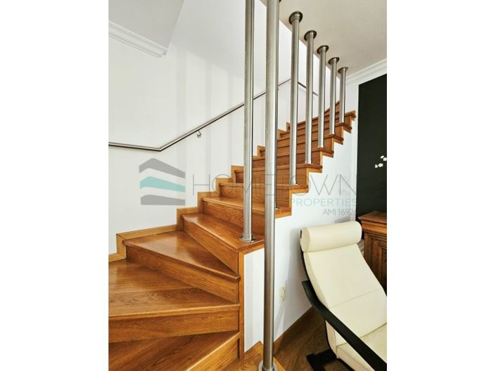 Image No.17-3 Bed House for sale