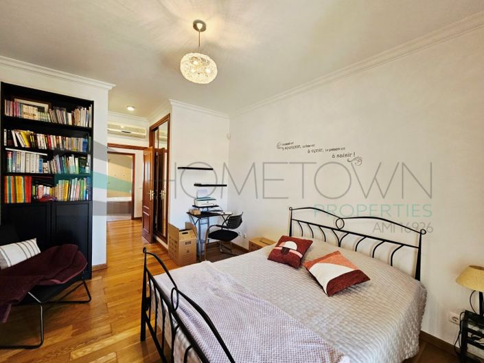 Image No.22-3 Bed House for sale