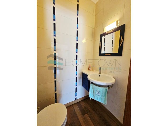 Image No.24-3 Bed House for sale