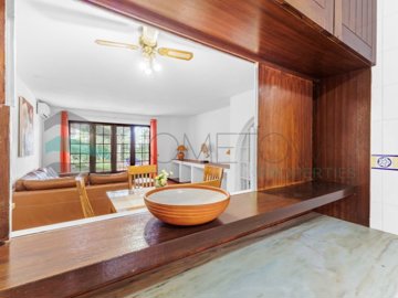 id8d15c101-0000-0500-0000-0000187d7b70