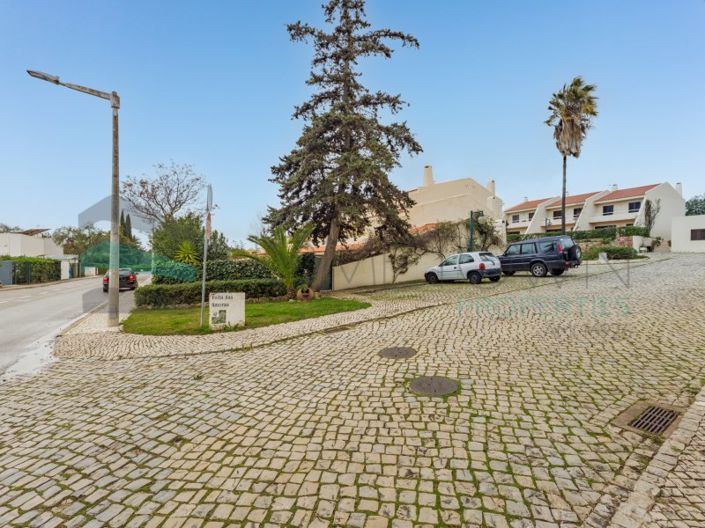 Image No.28-2 Bed Apartment for sale